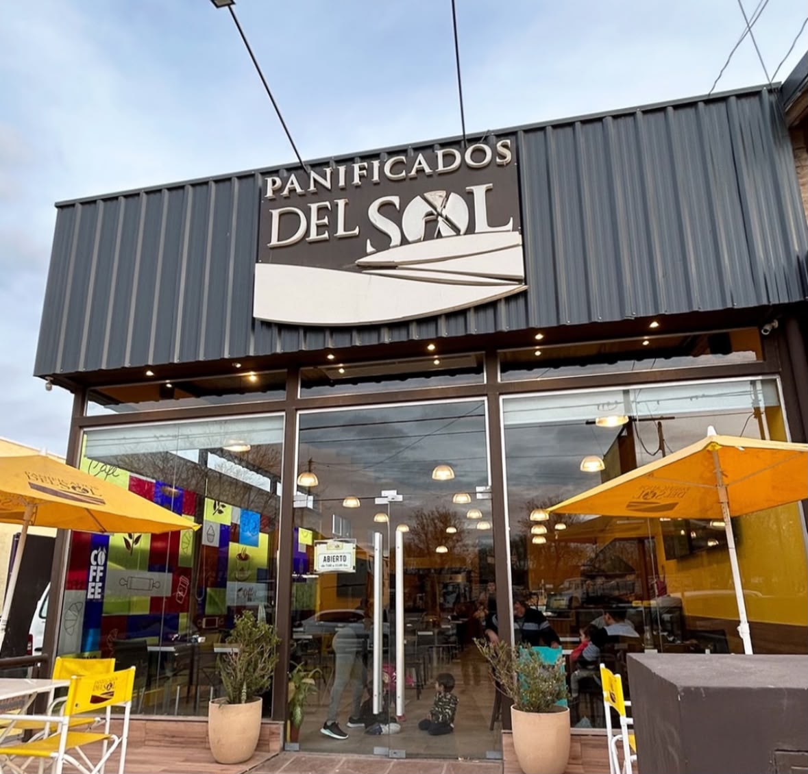 Sucursal moderna Panificados del Sol
